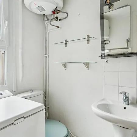 Authentique 2 Pieces - 13e Apartament *