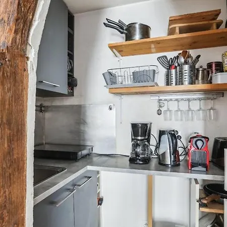 Authentique 2 Pieces - 13e *